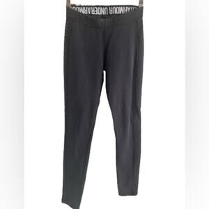 Under Armour Black Fitted Soft Stretch‎ Leggings Sz S